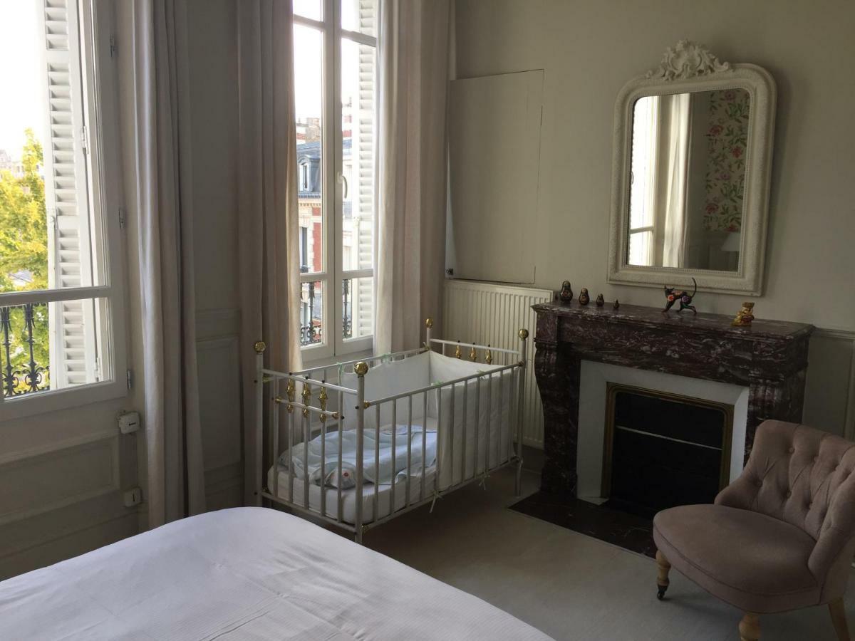 Апартаменты Le Saint-Remy Эперне Экстерьер фото