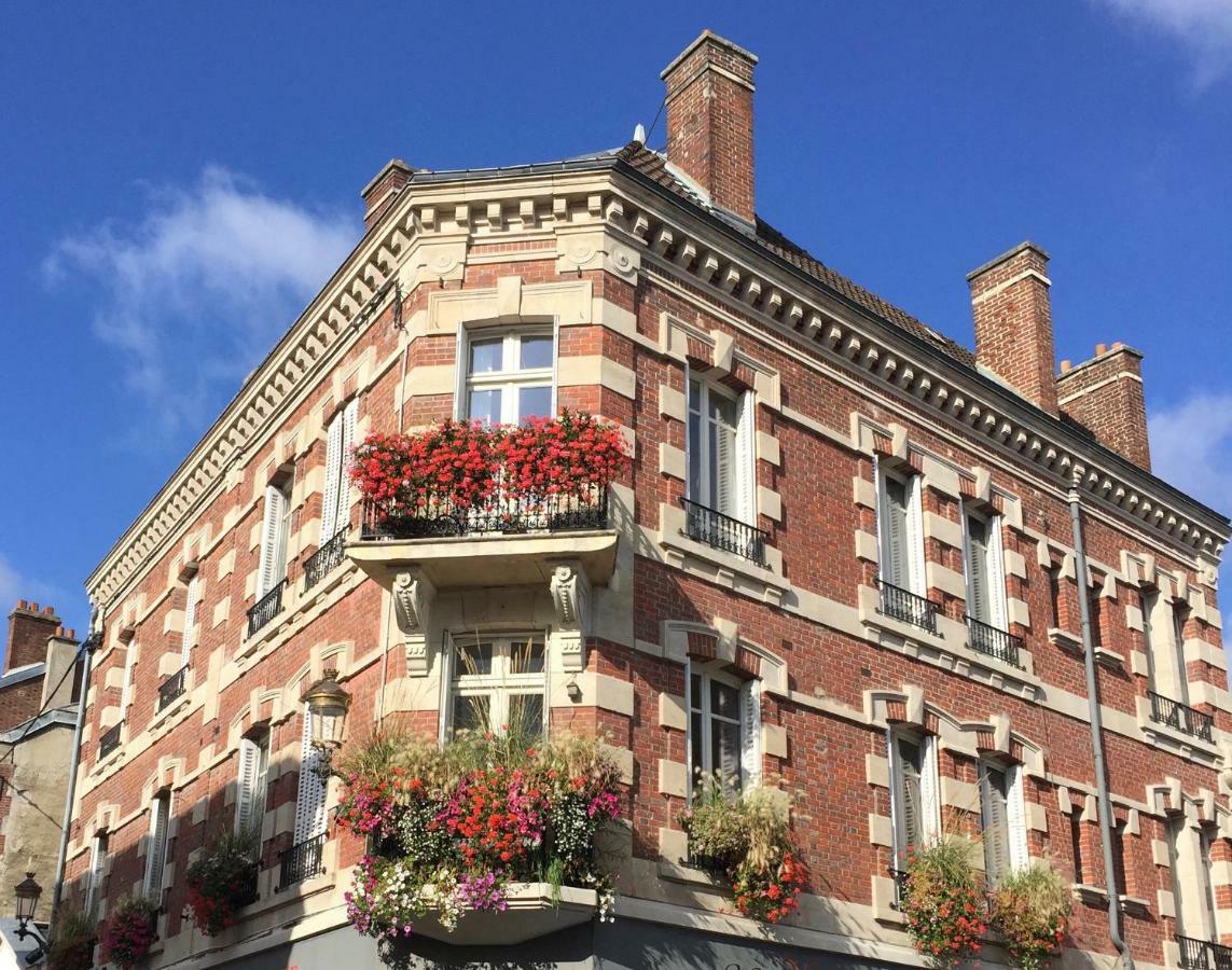 Апартаменты Le Saint-Remy Эперне Экстерьер фото